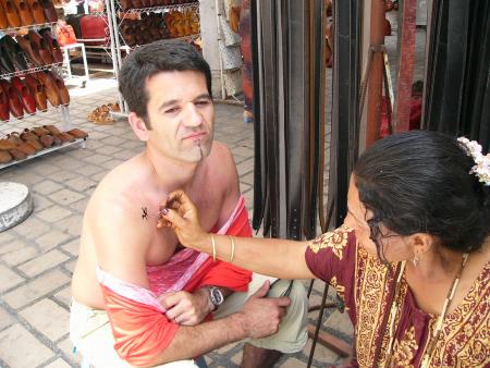 Tatouage au Henn�