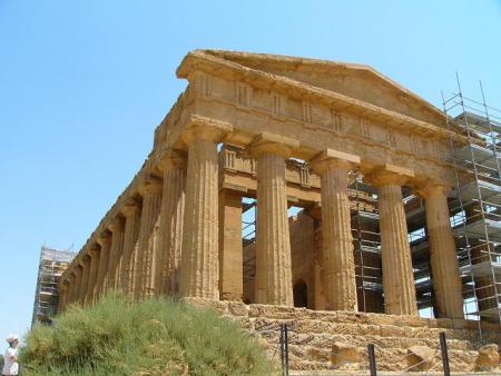 temple d' Agrigente en etat exceptionnel !!
